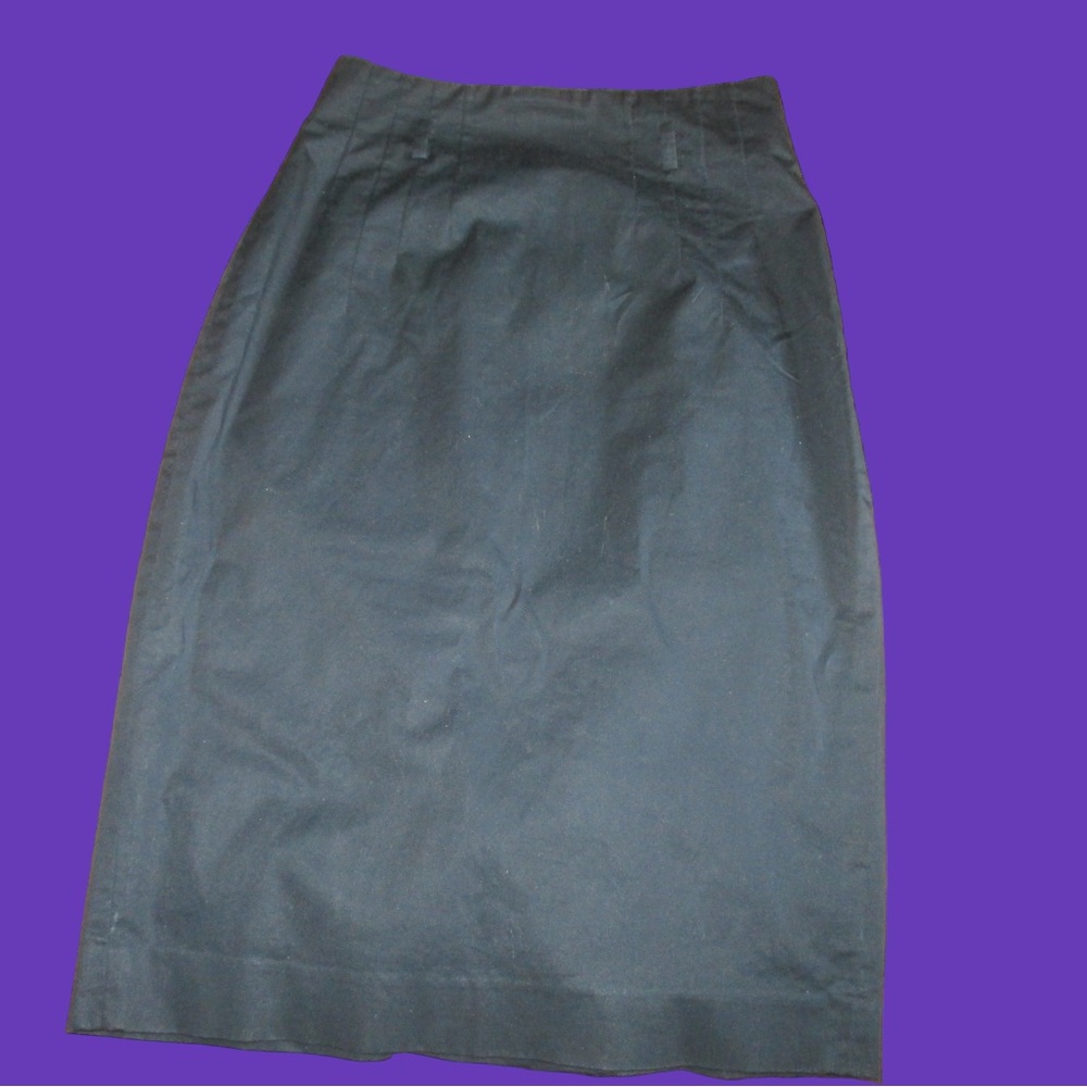 Black pencil skirt